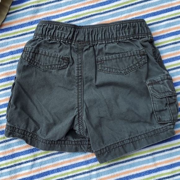 🍭2pr baby boys shorts, size 6mth, tan & dark grey - Picture 3 of 5